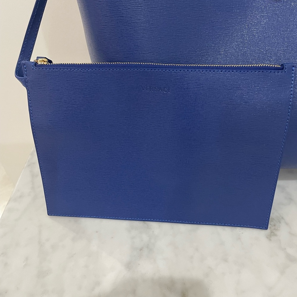 Versace Blue Texture Leather Handbag/Tote
Rare! Sold Out! Brand New! Dust Bag! - Picture 6 of 10